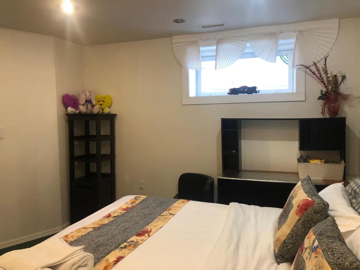 Hidden Valley Basement Suit H 卡加利 外观 照片